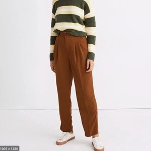 Madewell Women’s Pleated Taper Wide-Leg Pants, 2